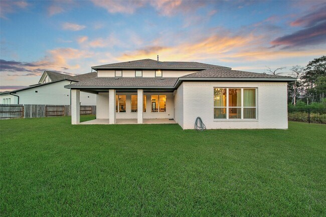 Building Photo - 332 Coldwater Creek Ct