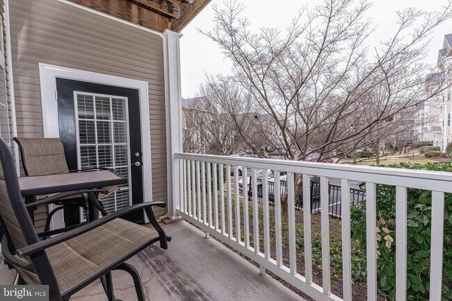 Building Photo - 502 Sunset View Terrace SE