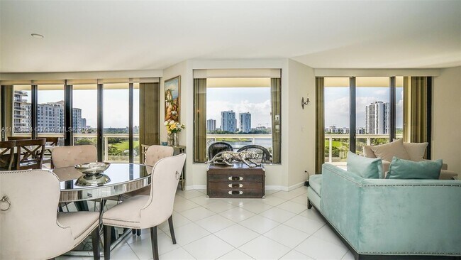 Building Photo - 20191 E Country Club Dr
