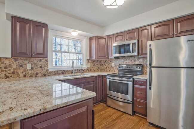 Building Photo - 12918 Tourmaline Ter