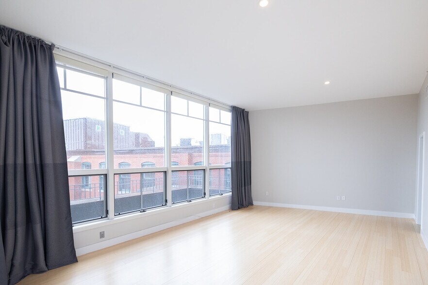 Building Photo - 450 Harrison Ave