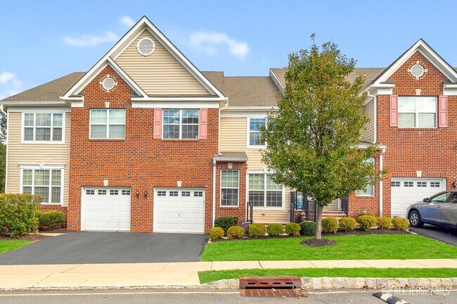 Primary Photo - 304 Cambridge Dr