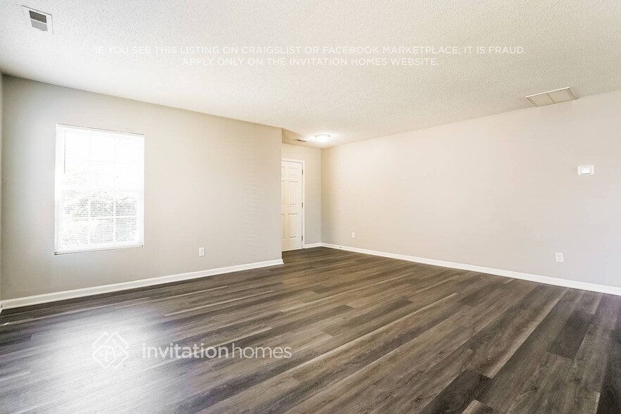 Building Photo - 1136 Tellis Dr