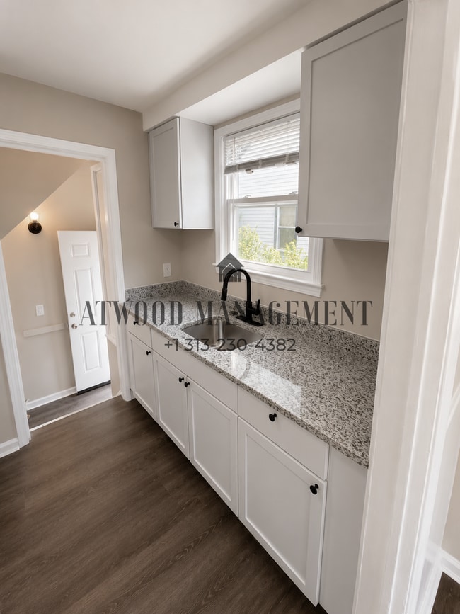 Building Photo - Coming Soon – Beautifully Updated Home *Coming Soon (Move-in ready by 6/10 or Sooner)*!
