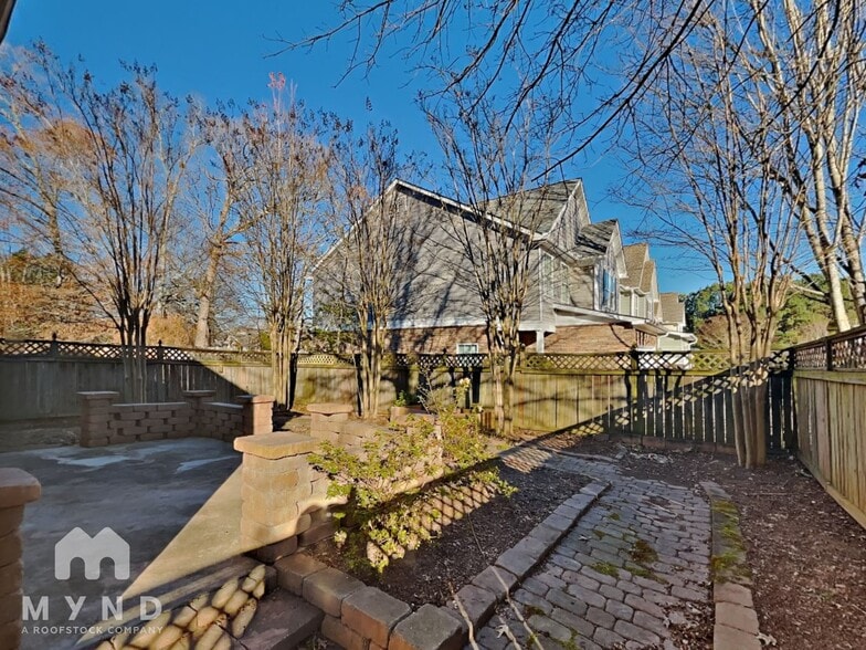 Building Photo - 3 Rockcress Ct