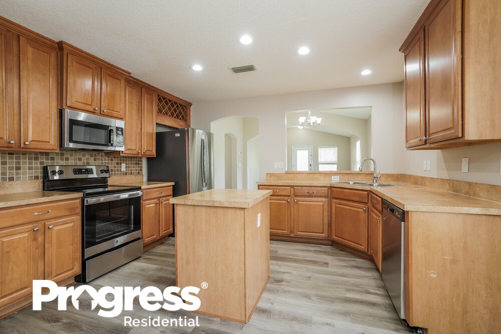 Building Photo - 3899 Pebble Brooke Circle South