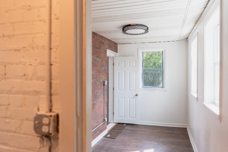 Building Photo - 3707 S Michigan Ave