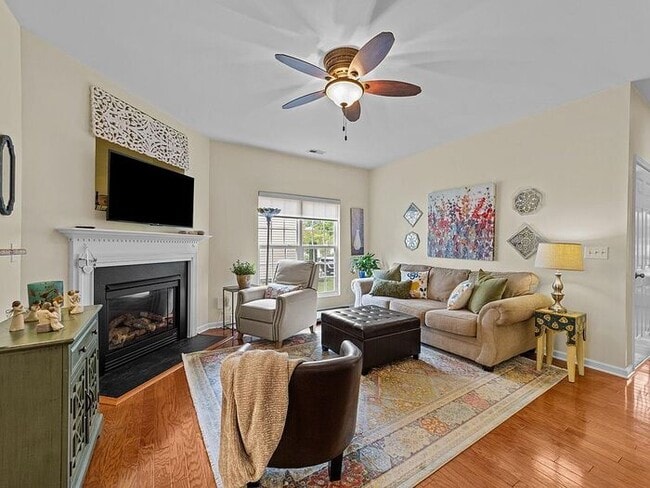 Building Photo - Build Equity While Leasing - Lease and Own...