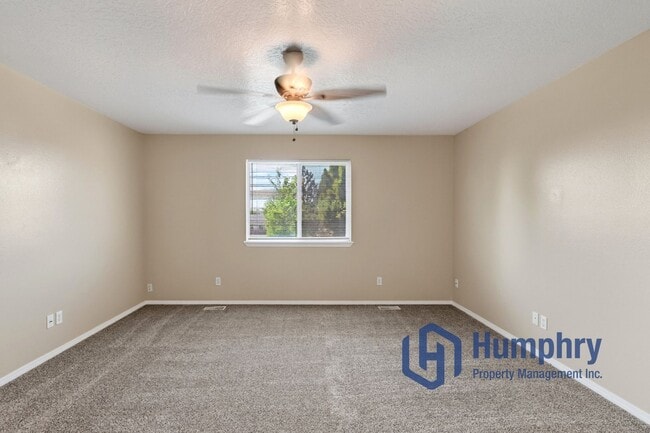 Building Photo - 2243 N Cougar Way