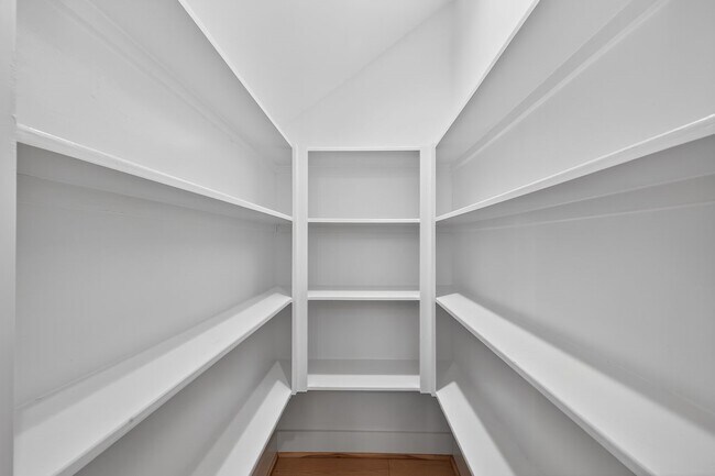 Building Photo - 4508 Hardy St