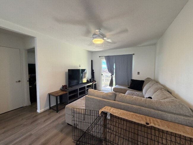Building Photo - 2-Bedroom Condo in Central Waipahu Available February 2026