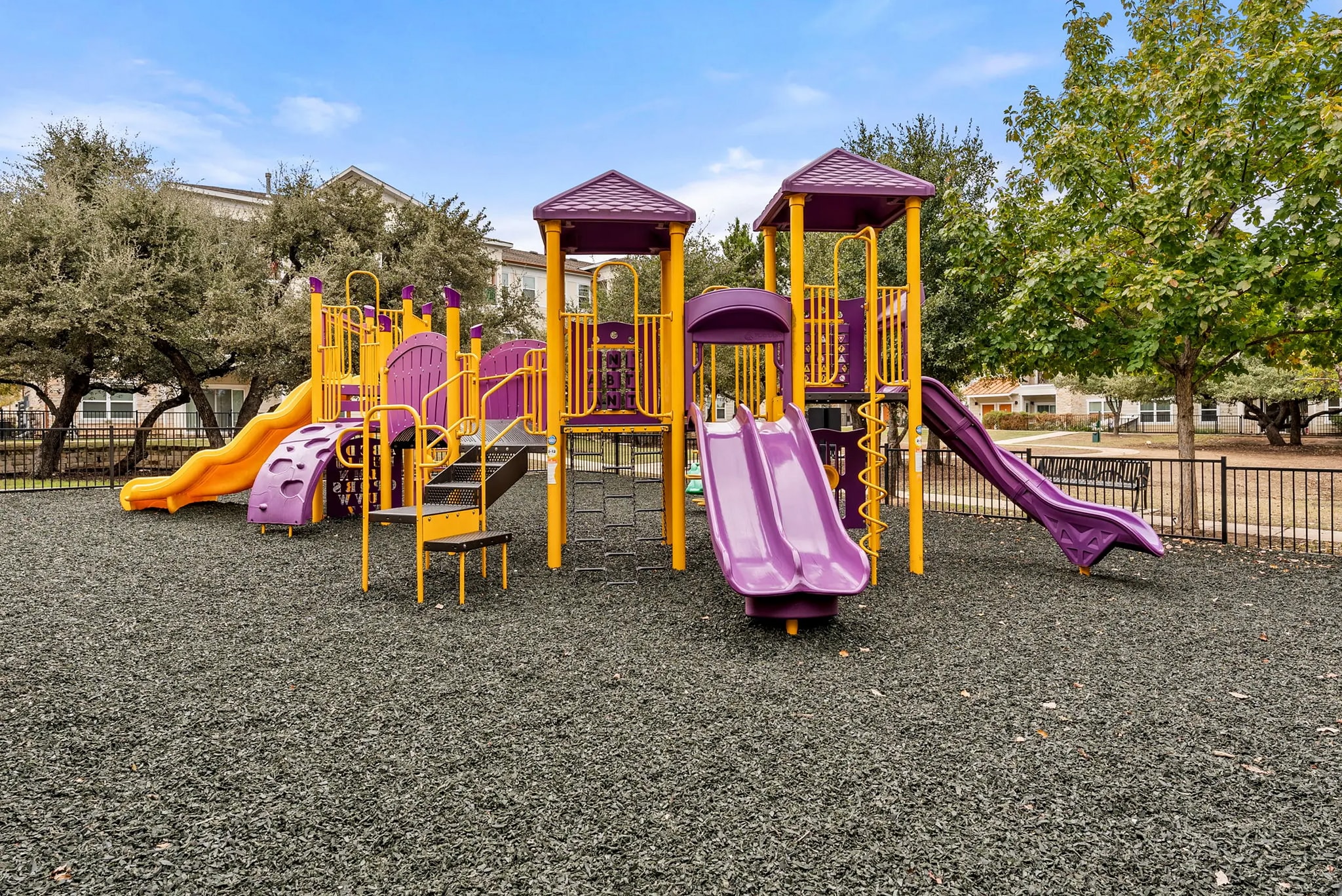 Building Photo - 12700 Ridgeline Blvd