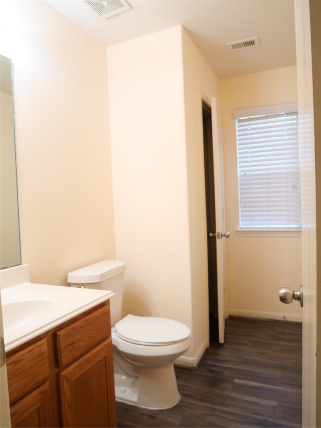 Building Photo - 14915 Aberdeen Meadow Lane