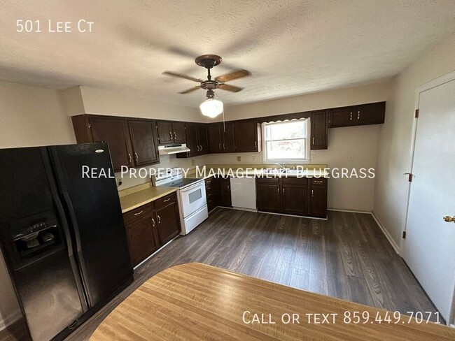 Building Photo - 501 Lee Ct