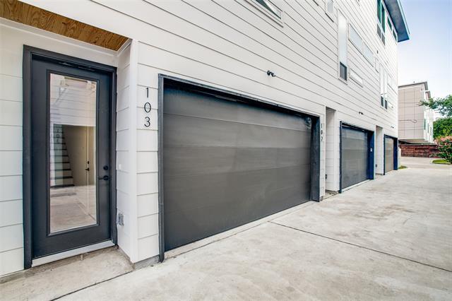 Building Photo - 5708 Lindell Ave