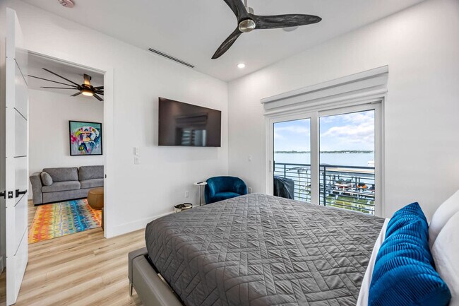 Building Photo - 2175 S Tropical Trail