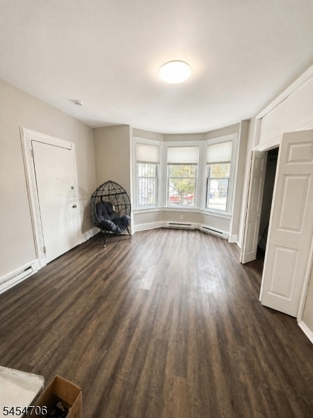 Building Photo - 308 7th Ave W