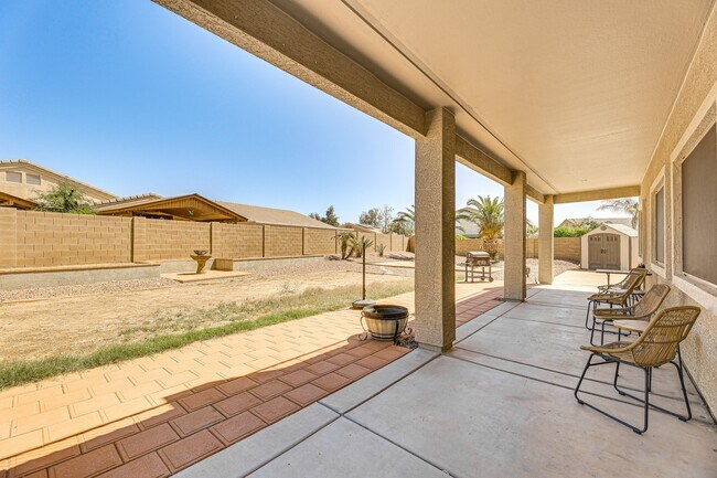 Building Photo - 3552 N Excalibur Pl