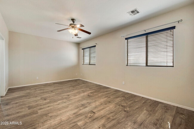 Building Photo - 6209 S 43rd Dr