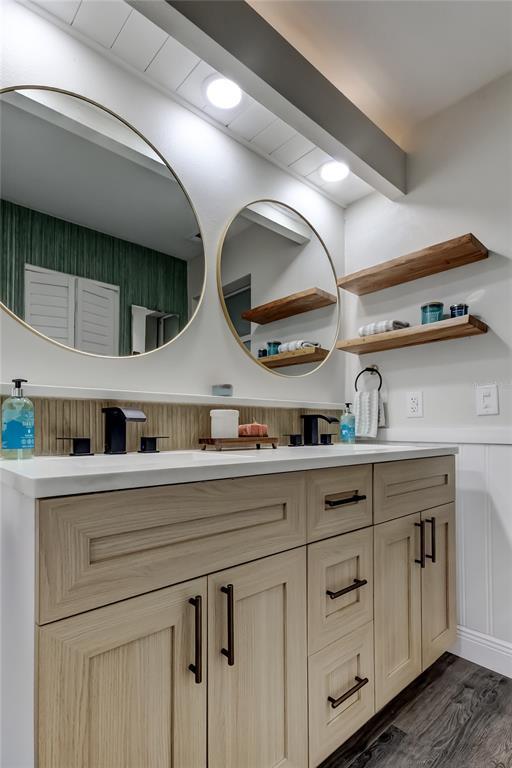 Building Photo - 2673 Sabal Springs Cir