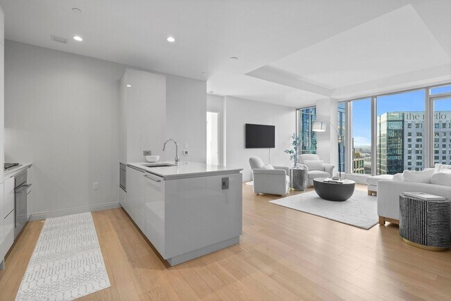 Building Photo - 133 Seaport Blvd