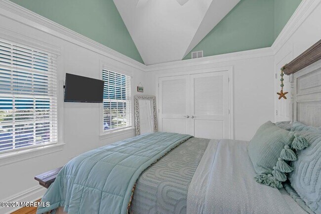 Building Photo - 101 Neptune Pl