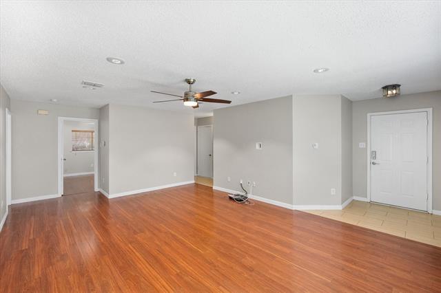 Building Photo - 2212 Capstan Dr