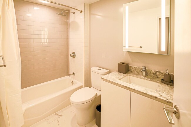 Building Photo - Aalii ocean view unit for rent, furnished ...