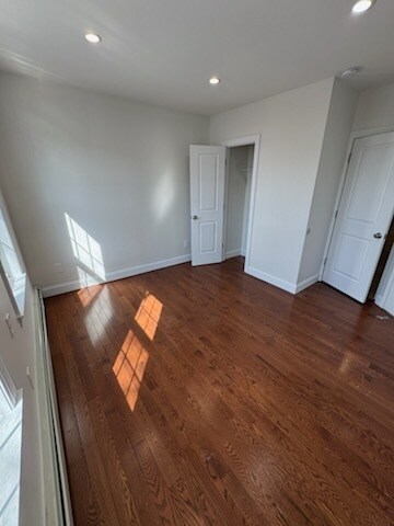 Building Photo - 327 Elm St