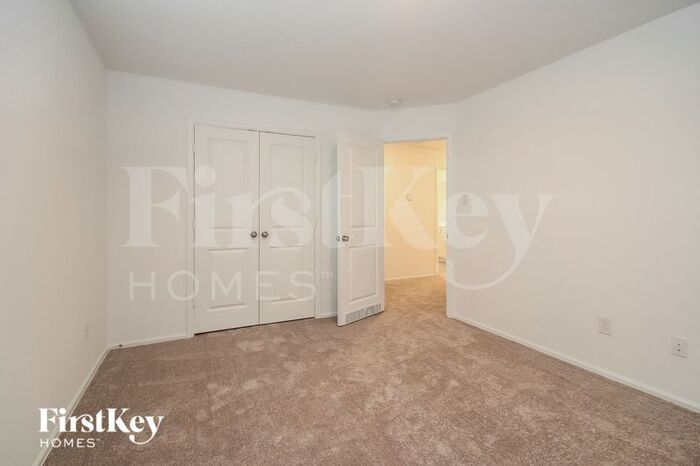 Building Photo - 22669 Malvicino Dr