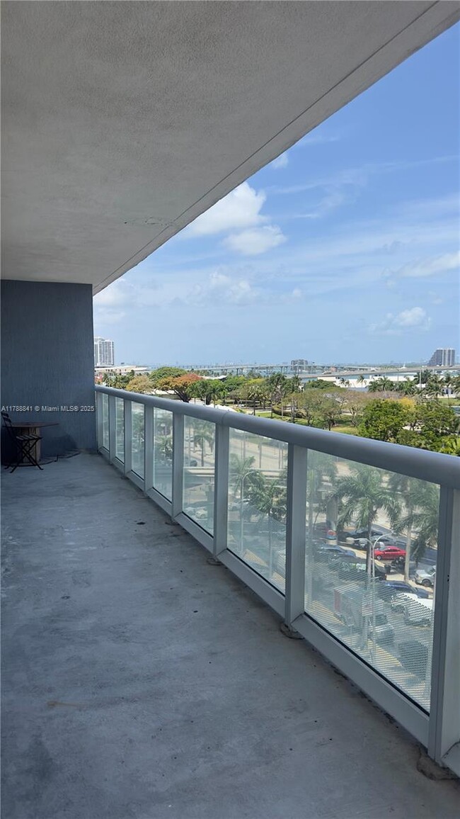 Building Photo - 50 Biscayne Blvd