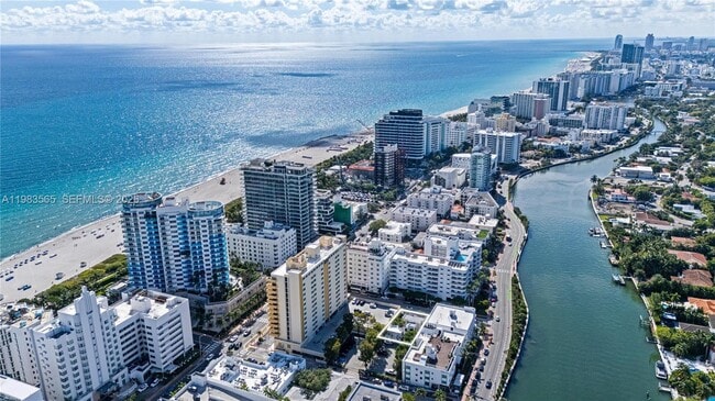 Building Photo - 237 38th St