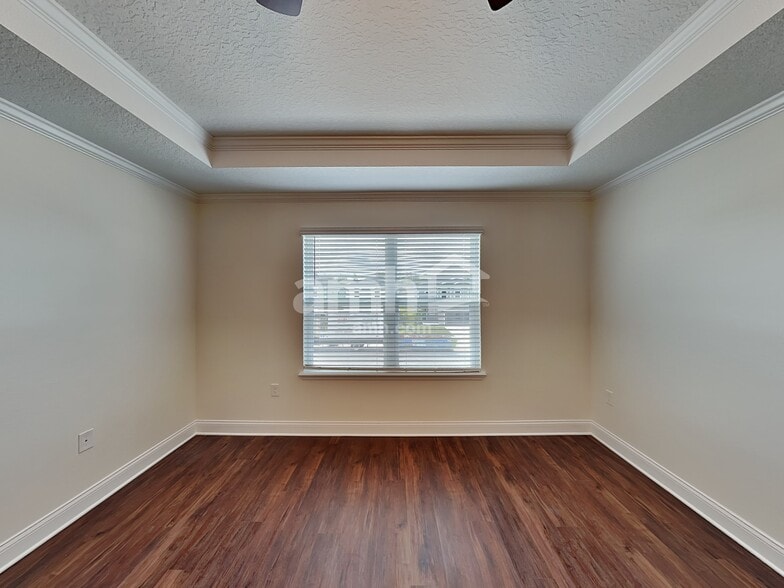 Building Photo - 6106 Little Blf Cir