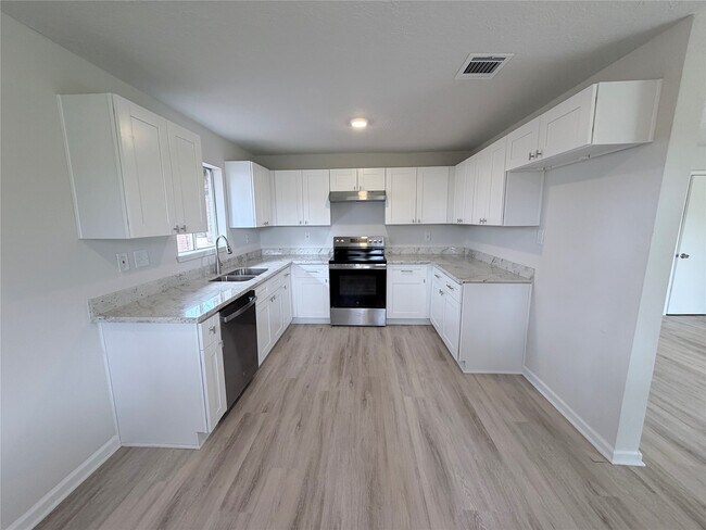 Building Photo - 4103 Goulburn Dr