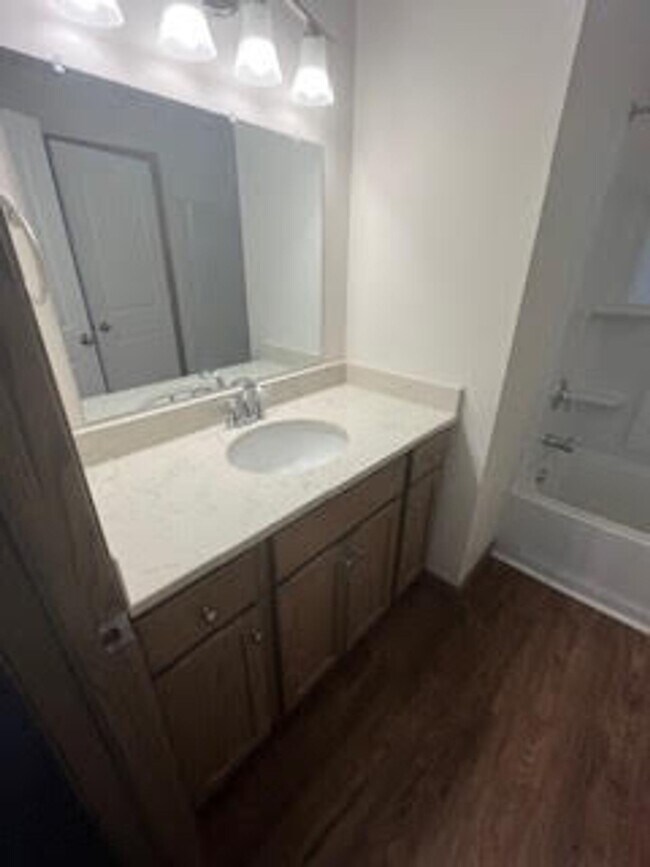 Building Photo - 486 S. Kaser