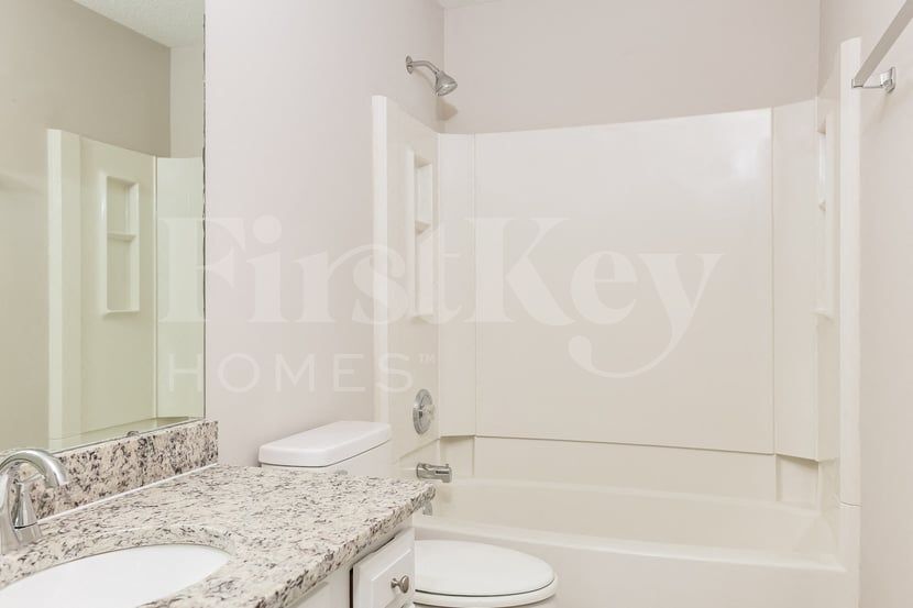 Building Photo - 11210 Isthmus Ct