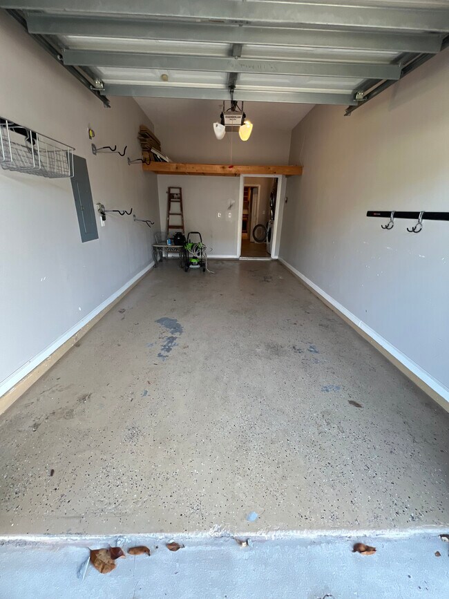 Building Photo - 4107 Meander Pl