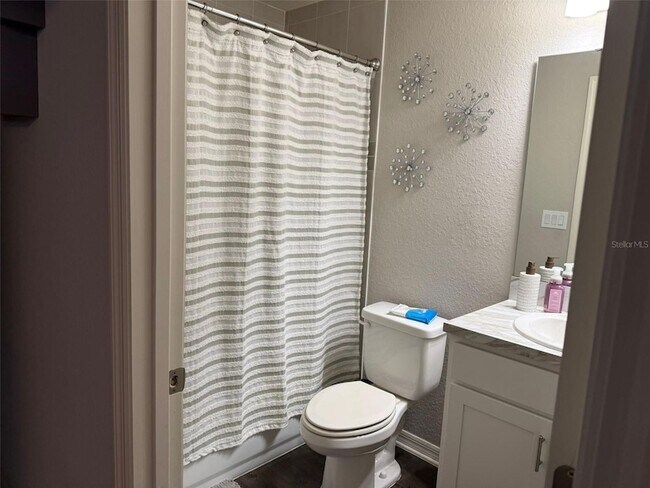 Building Photo - 1046 Tropea Ln