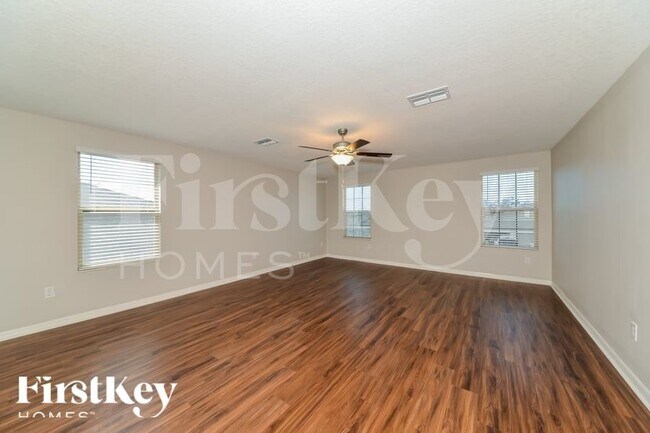 Building Photo - 806 Timeless Moss Dr