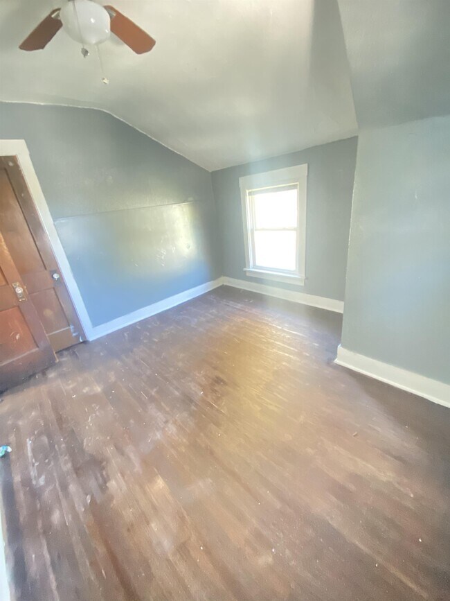 Building Photo - 1918 Andrews St