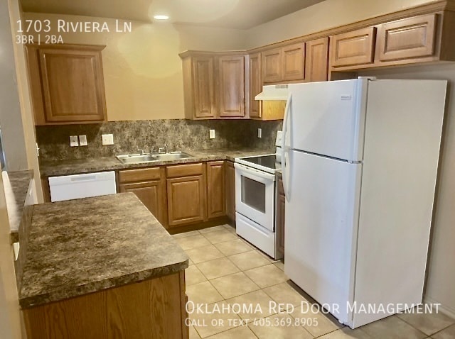 Building Photo - 1703 Riviera Ln