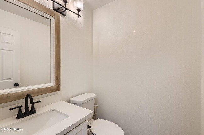 Building Photo - 15089 N 93rd Way