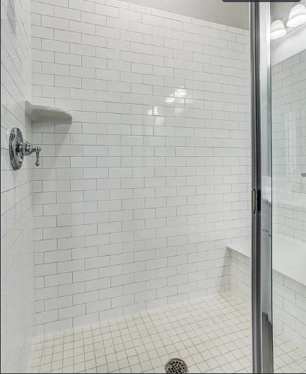 Building Photo - 2208 Zenith Ave