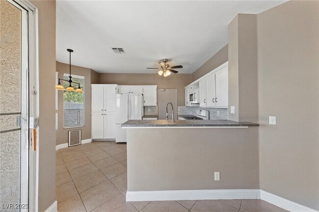 Building Photo - 9717 W Port Orange Ln