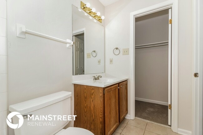 Building Photo - 2563 Country Trail Dr