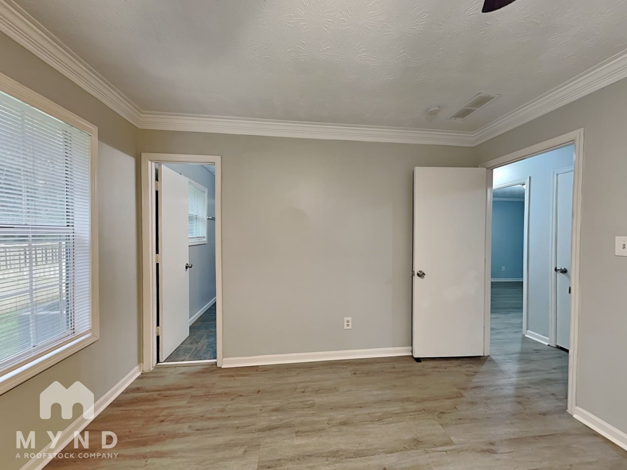 Building Photo - 85 Melton Way