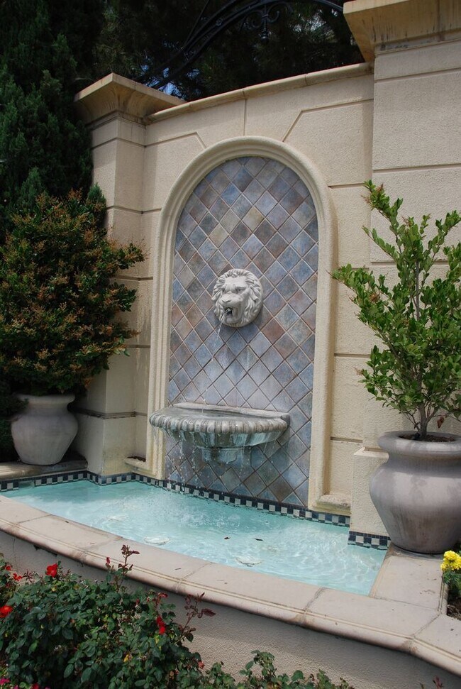 Building Photo - 3467 Watermarke Pl