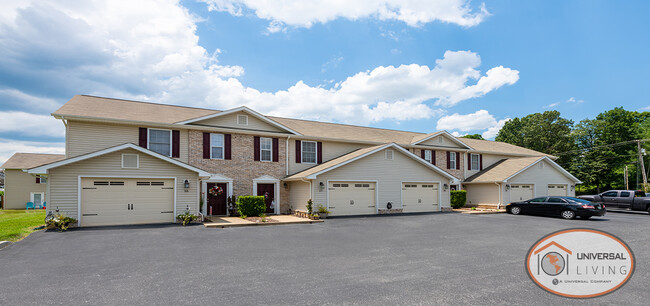 Primary Photo - Cherry Grove Condominiums