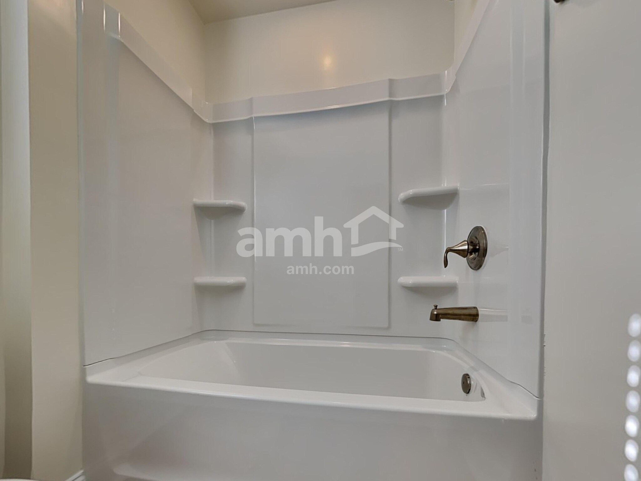 Building Photo - 1950 Weeping Cypress Dr