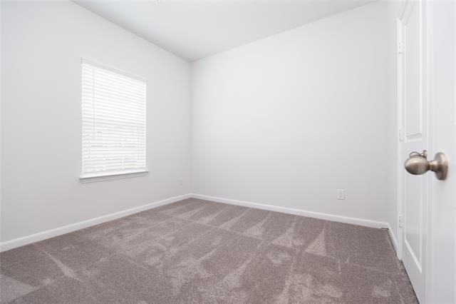 Building Photo - 2068 Hartley Dr